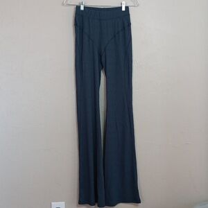 Vale Genta Apres Beach Mesh Kick Flare Trouser Size M/L